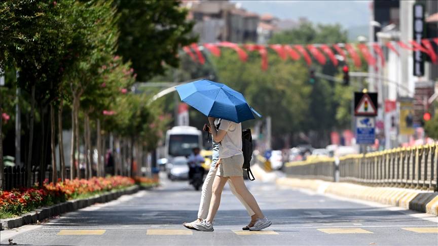 Harita kızardı! Meteoroloji 44°C alarmını verdi: Sıcaklık rekor kıracak! 1